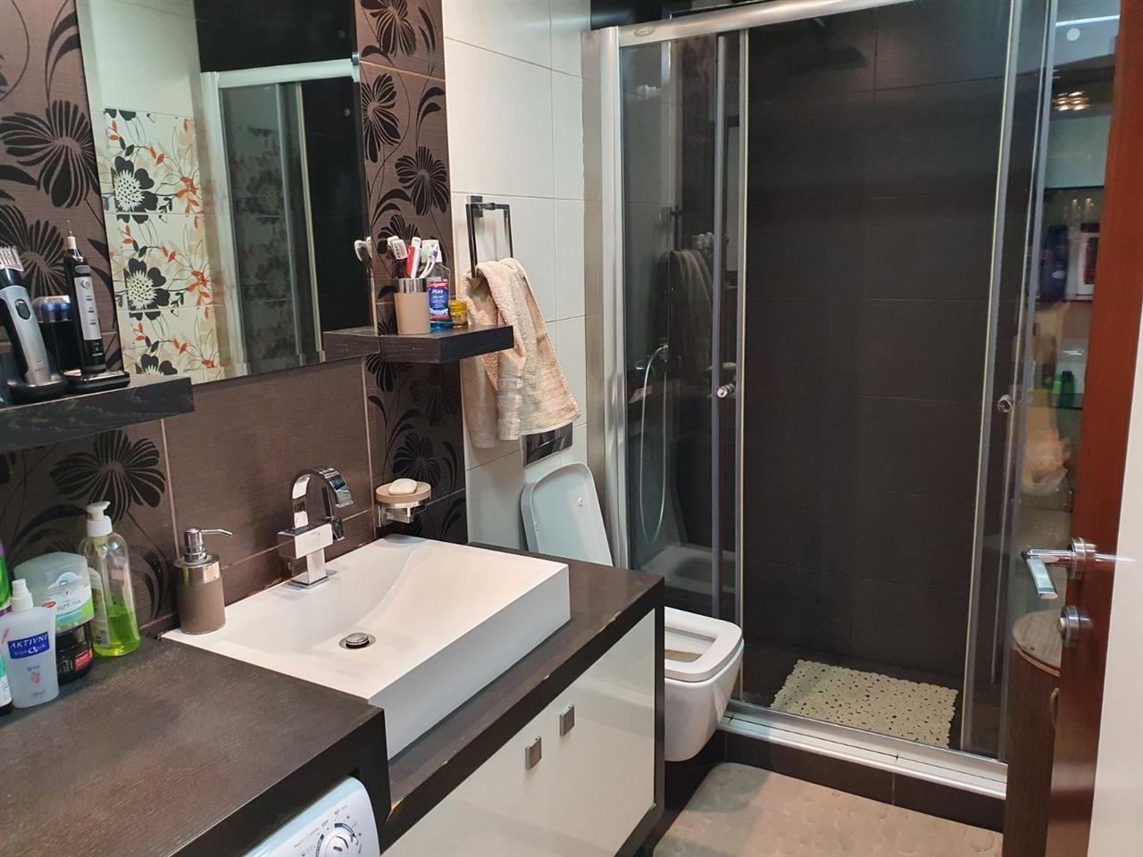 Apartment Image 6