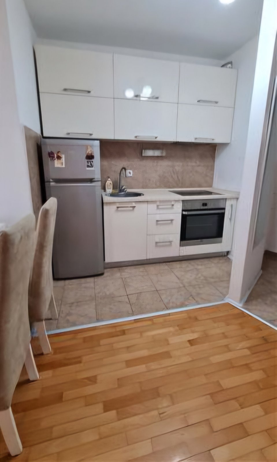 Apartment Image 8